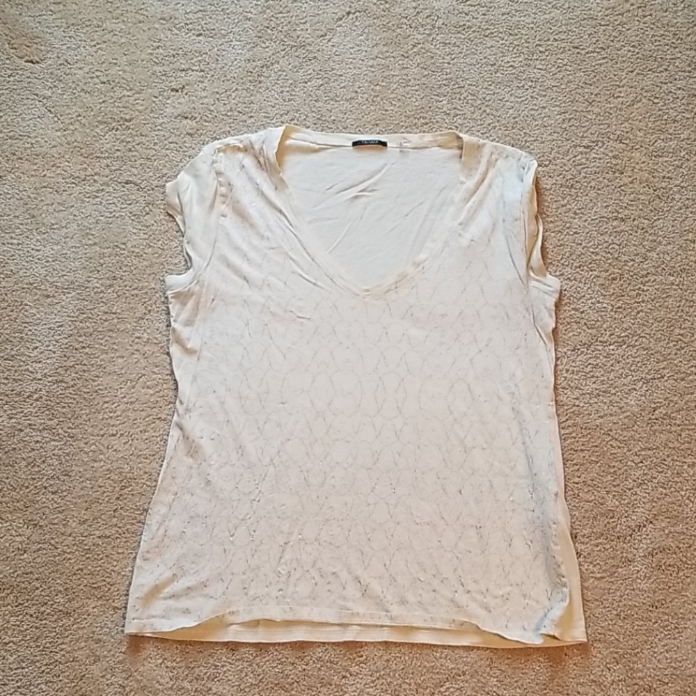 Tahari capped sleeve t-shirt